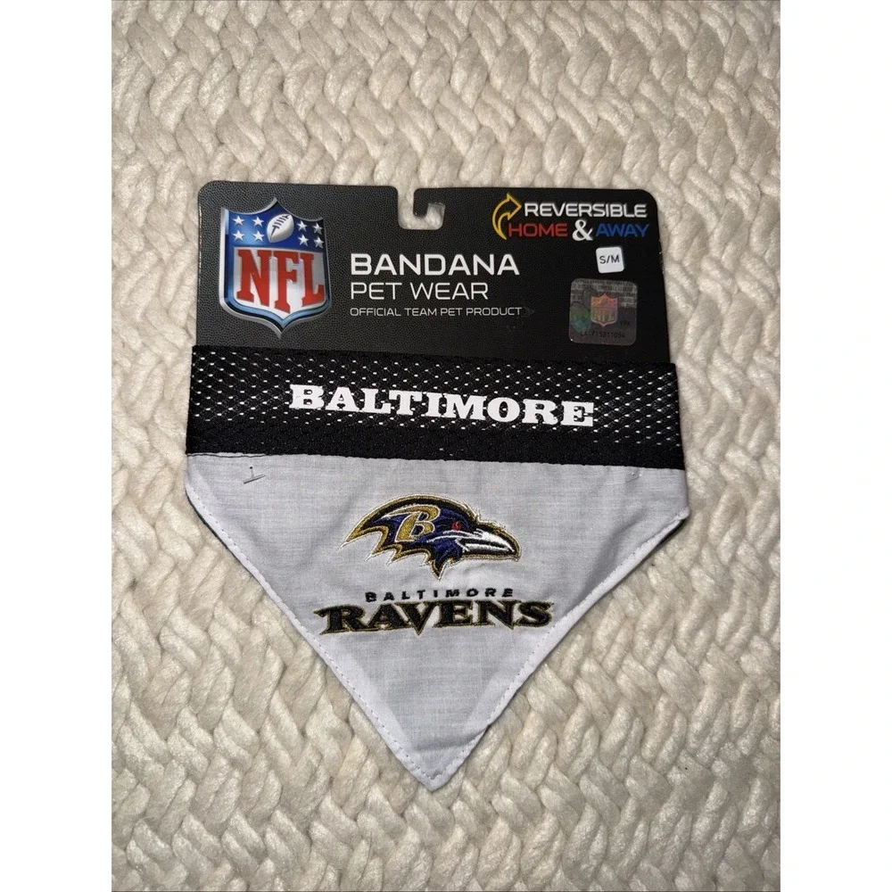 NFL Dog Bandana Baltimore Ravens Reversible Pet Bandana 2 Sided NWT‎ Size S/M
